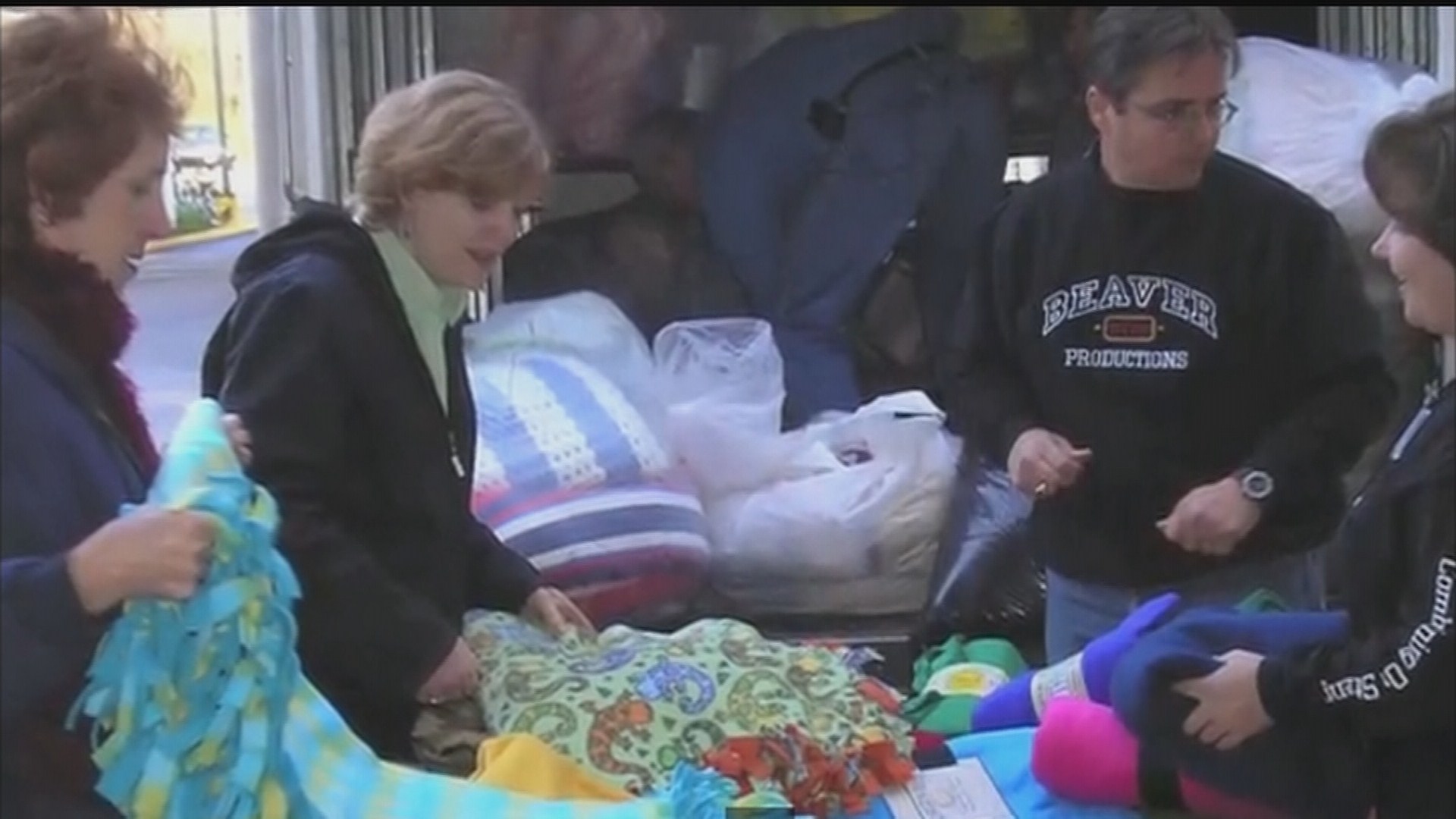 Blanket Louisville to distribute thousands of blankets to the homeless