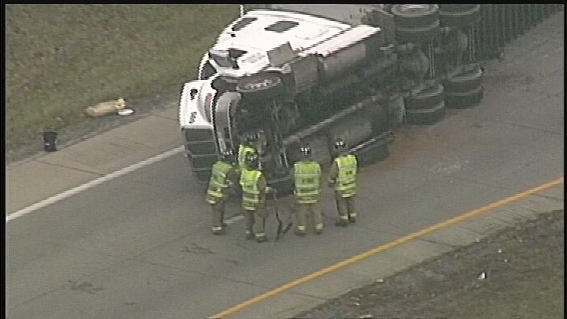 Newburg Rd. ramp to I264W reopens after rollover accident