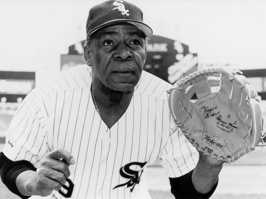 Legendary White Sox slugger Minnie Minoso dies