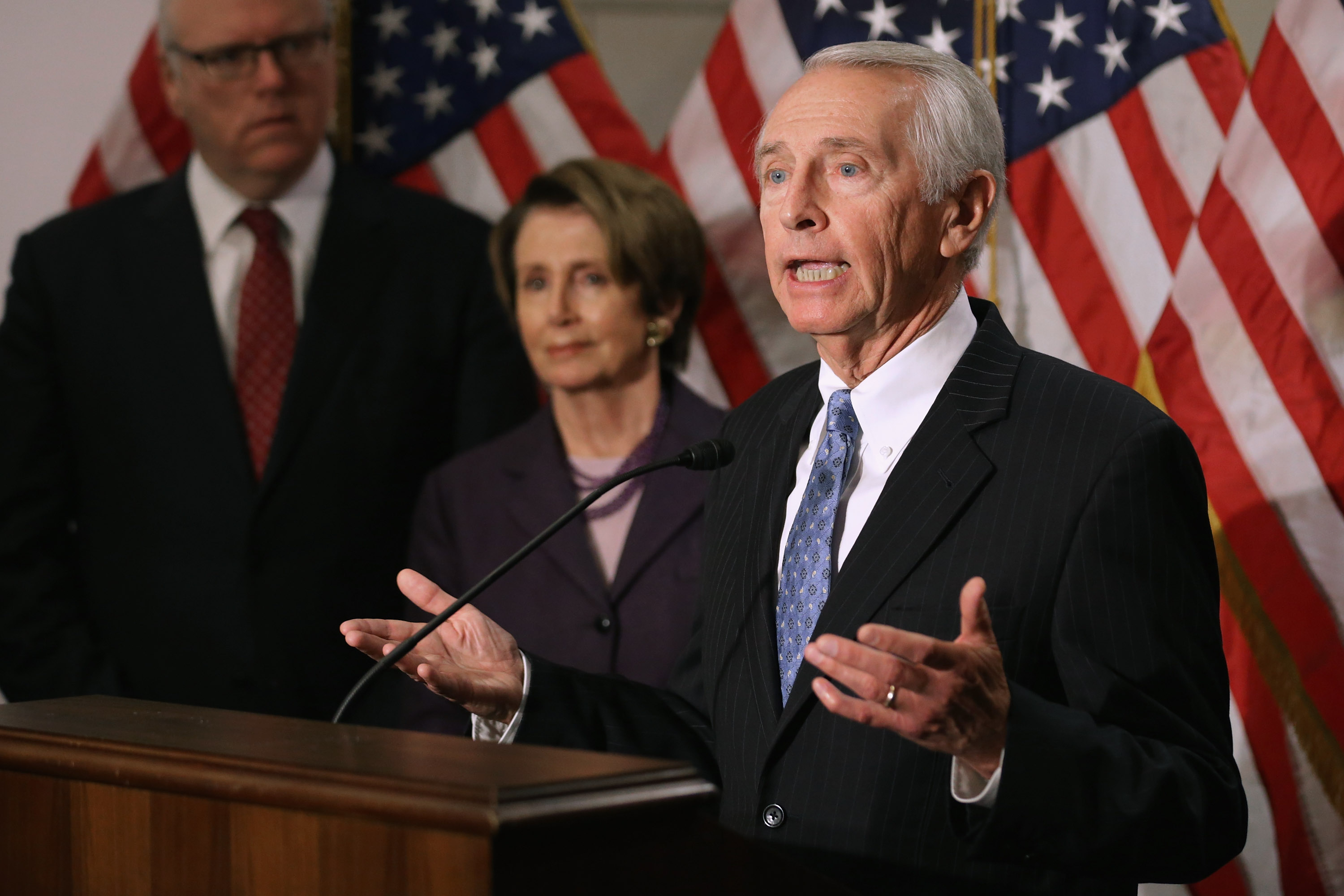 Gov. Beshear sets new minimum wage for state employees | whas11.com