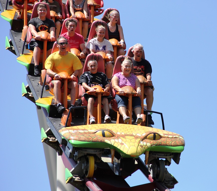 Retired minister rides Kings Island roller coaster 12 000 times