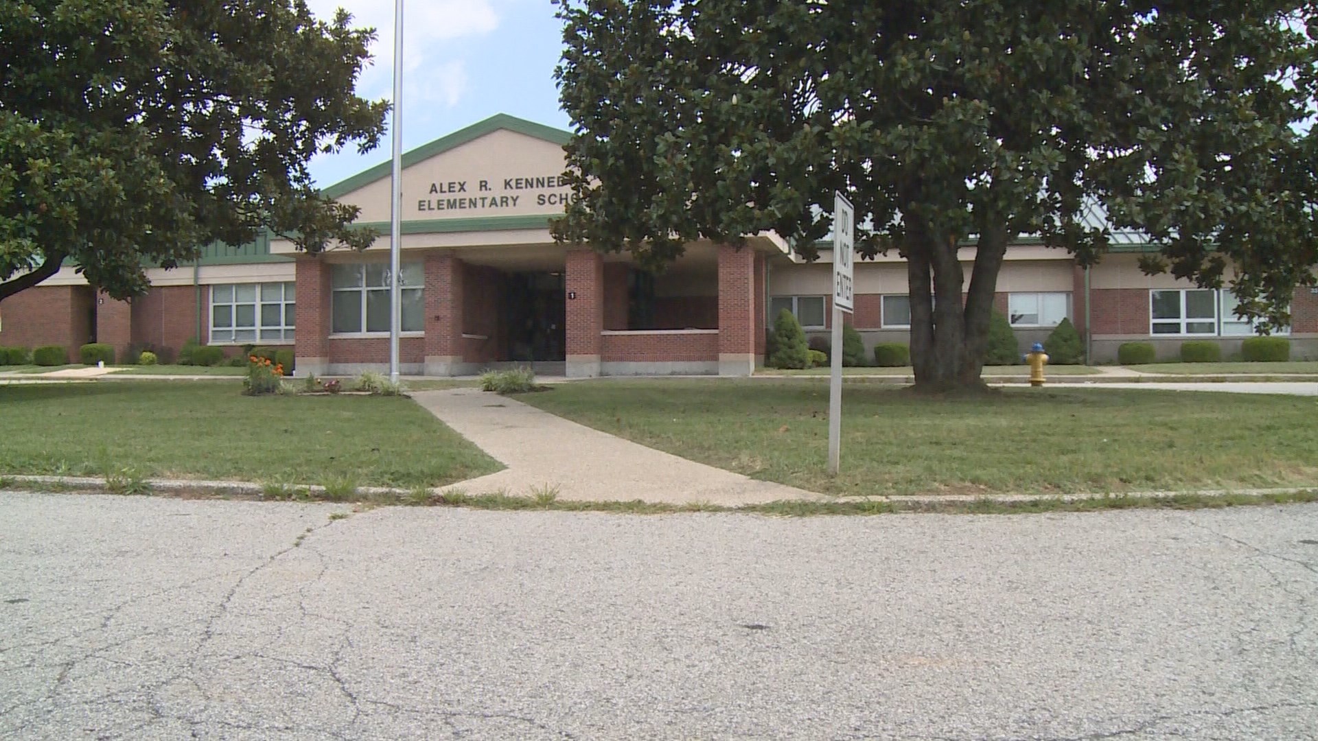 Alex R. Kennedy Elem. School ready for 1st day of school