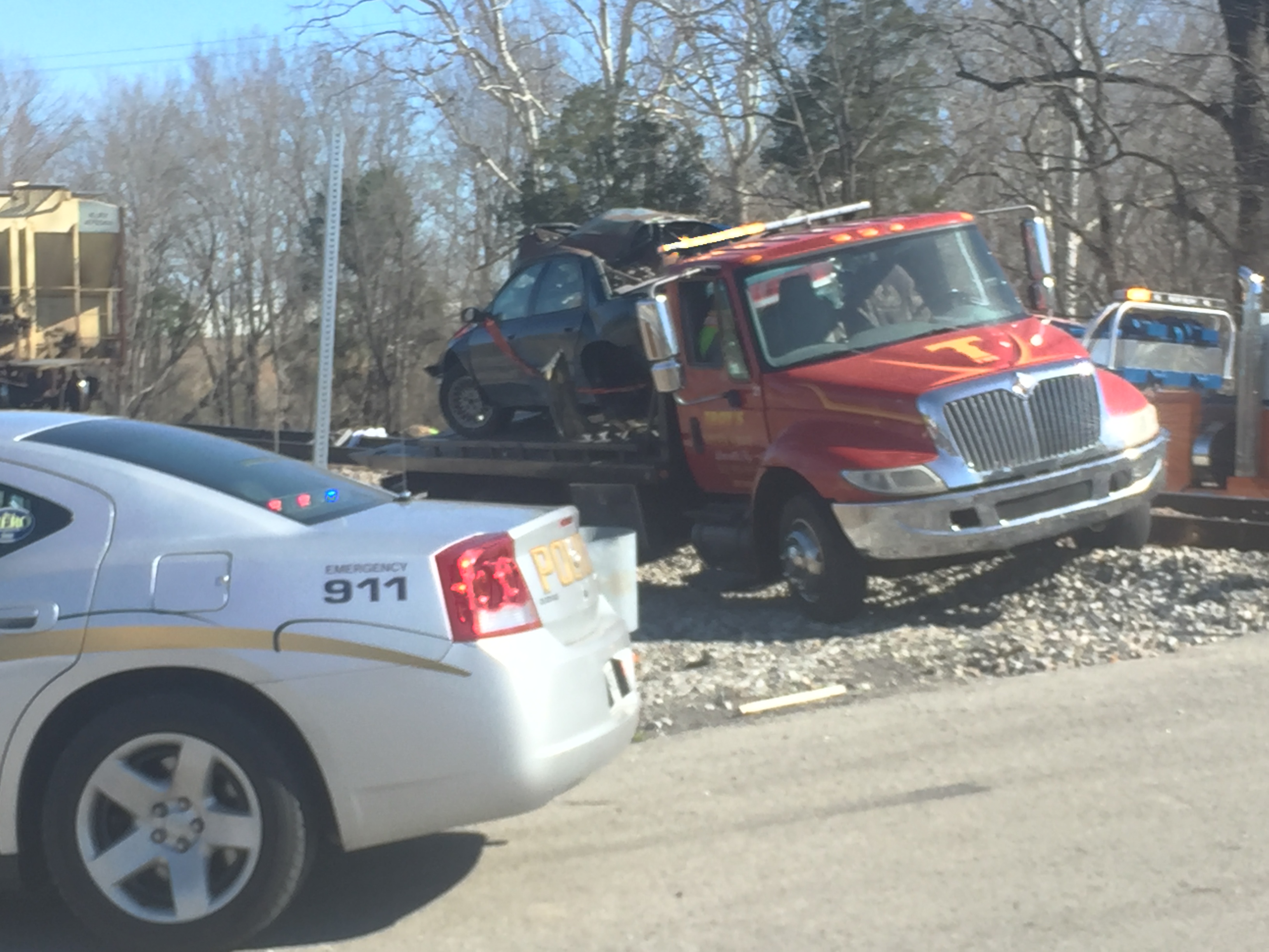 1 killed in Shepherdsville train / vehicle crash