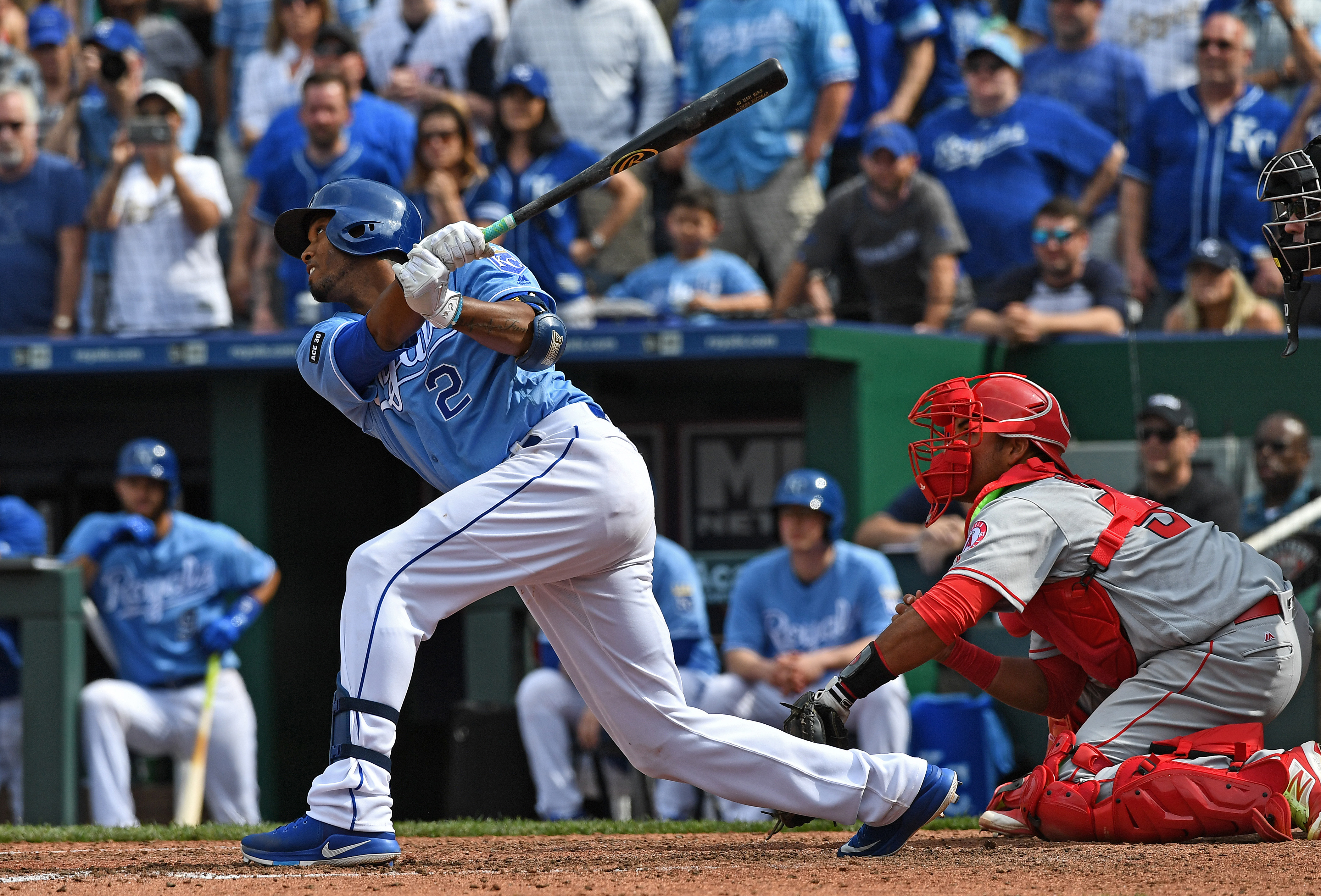 Alcides Escobar hits walk-off single in 9th as Royals beat Angels, 1-0, Sports