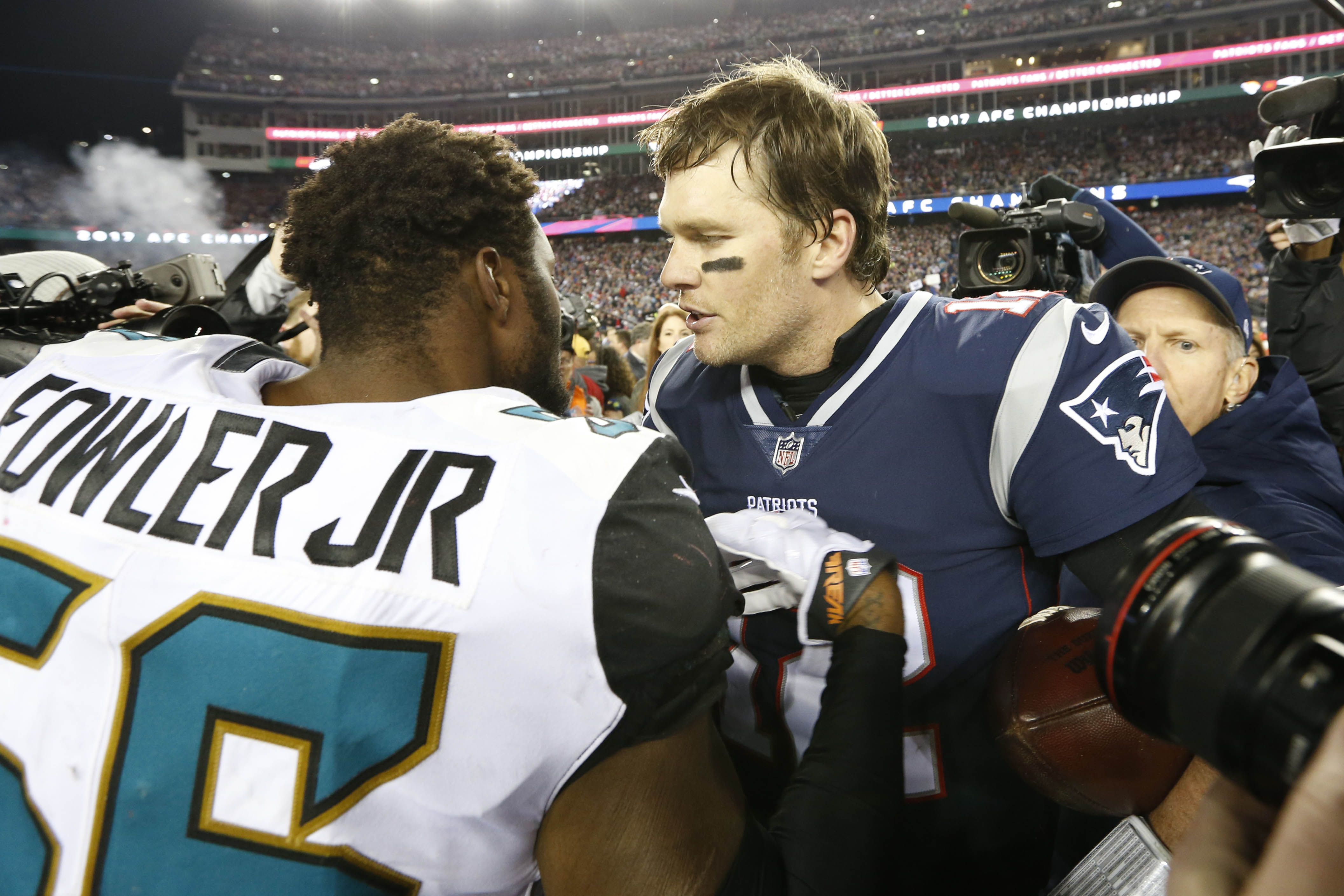 Brady Leads Patriots Back To Super Bowl, Top Jaguars 24-20